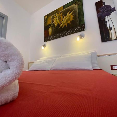 B&B Petite Maison Posada  Bagian luar foto