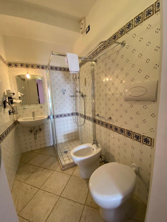 B&B Petite Maison Posada  Bagian luar foto