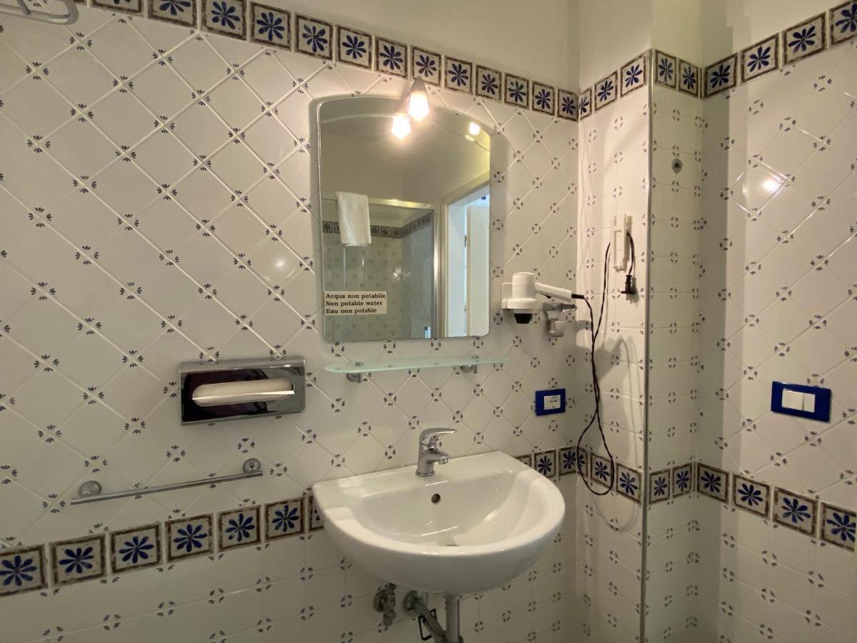 B&B Petite Maison Posada  Bagian luar foto