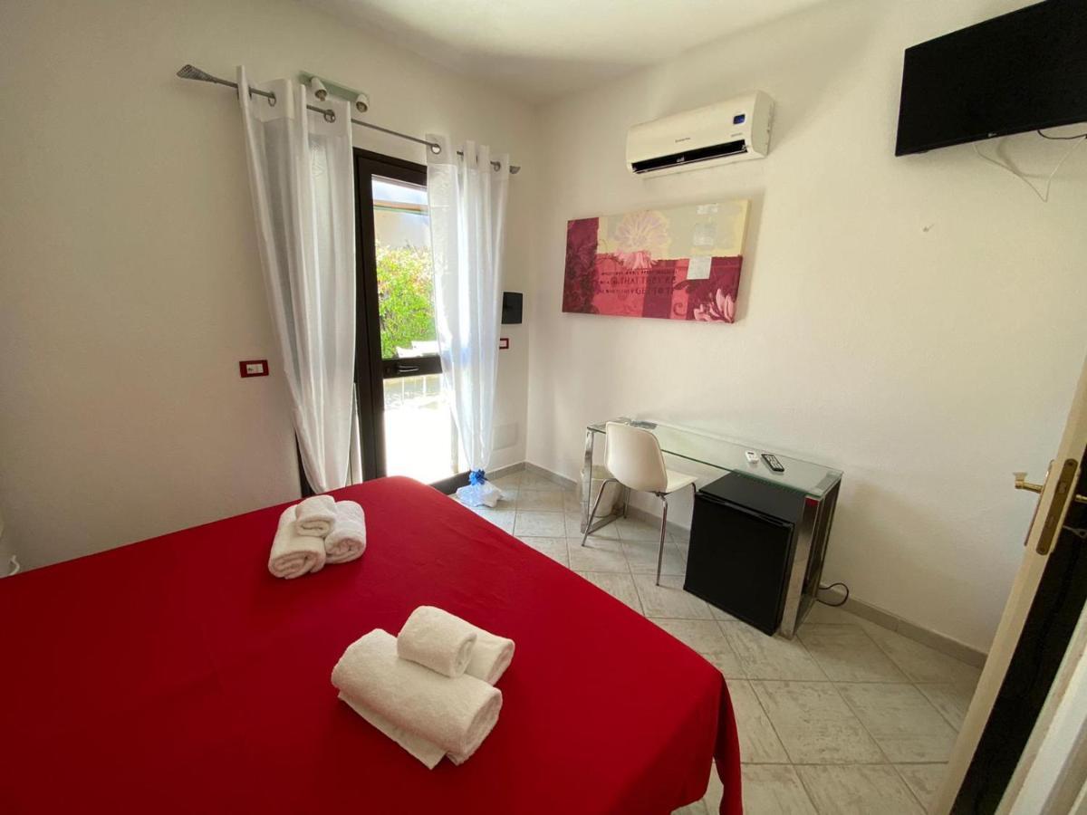 B&B Petite Maison Posada  Bagian luar foto