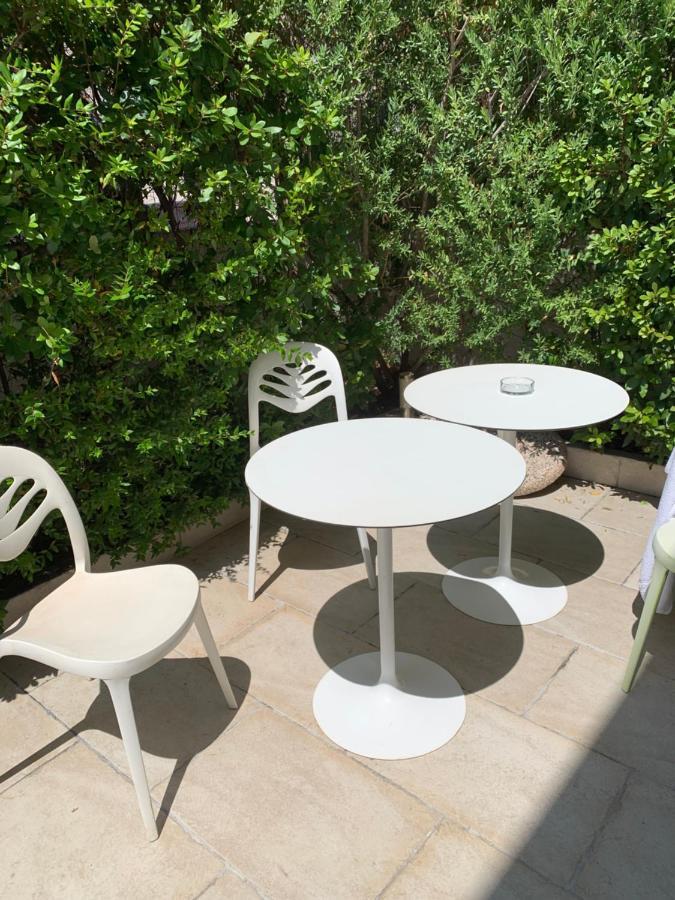 B&B Petite Maison Posada  Bagian luar foto